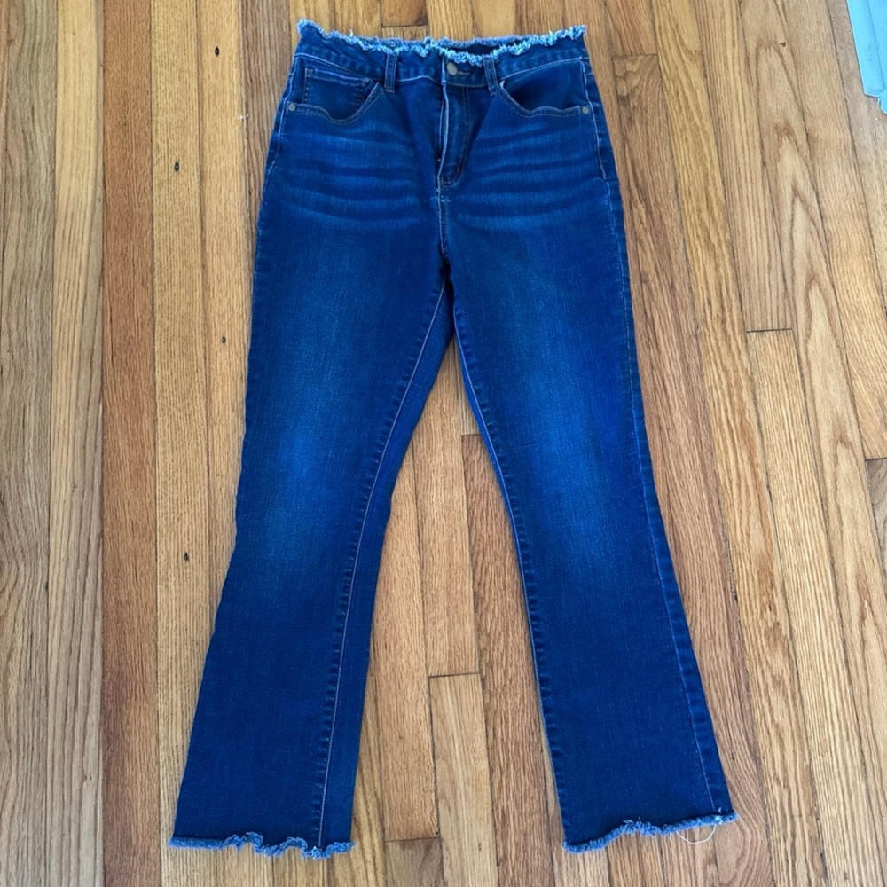Women's Blue Frayed Hem Jeans